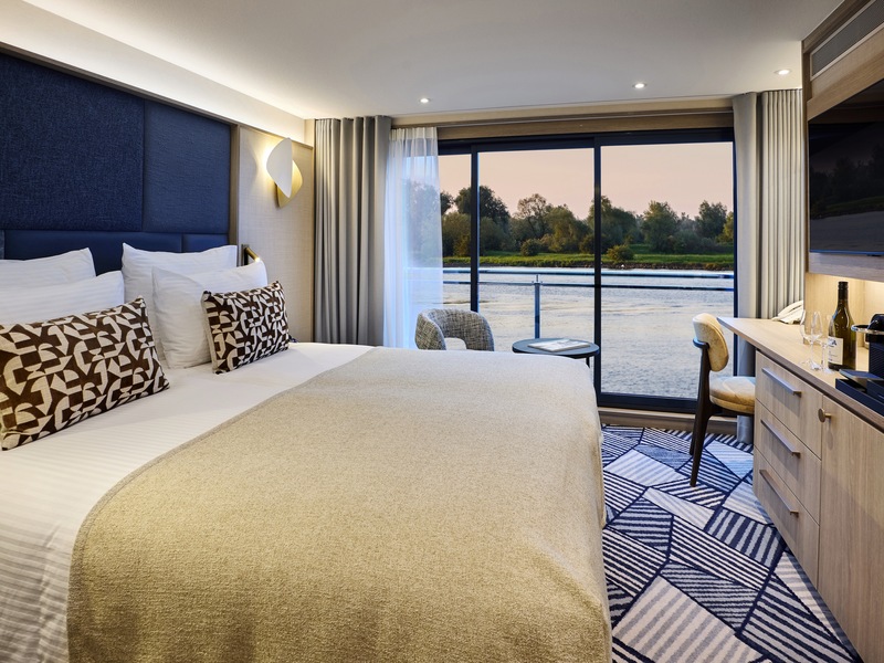 Double Cabin | Ruby Deck